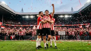 Favoritos Eredivisie 2025/26: PSV, Ajax, Feyenoord, AZ
